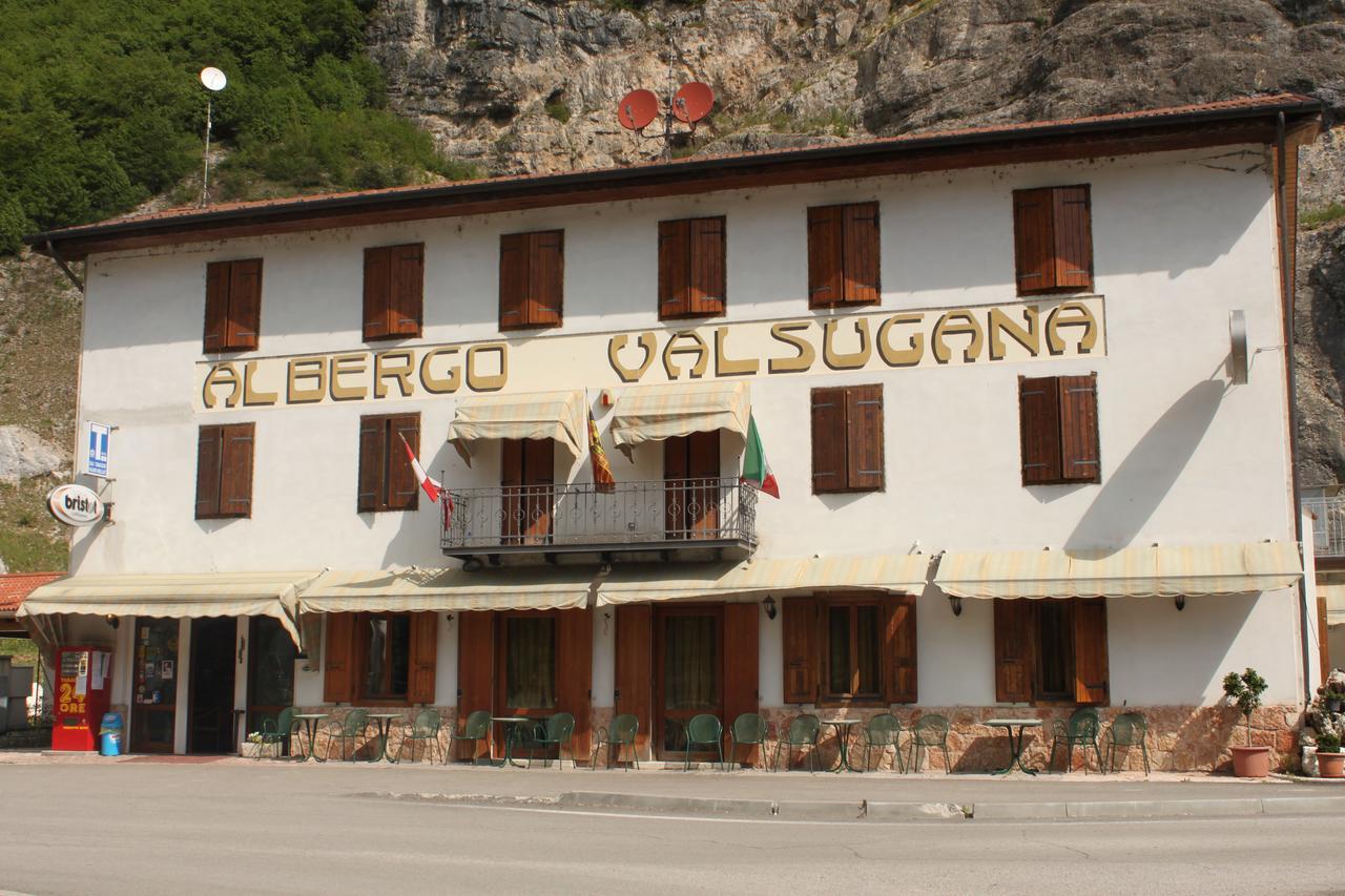 Albergo Ristorante Valsugana Primolano Exterior foto