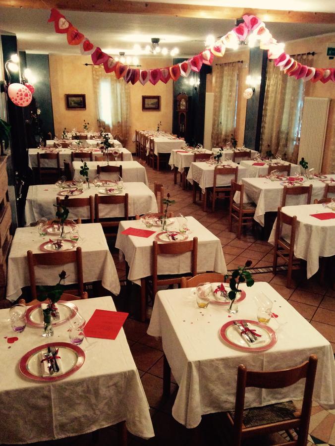 Albergo Ristorante Valsugana Primolano Exterior foto