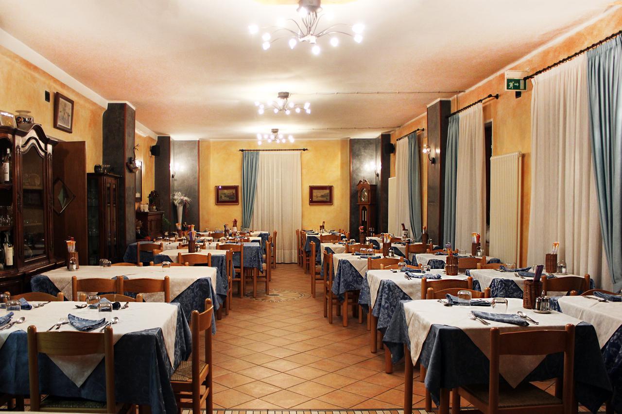 Albergo Ristorante Valsugana Primolano Exterior foto